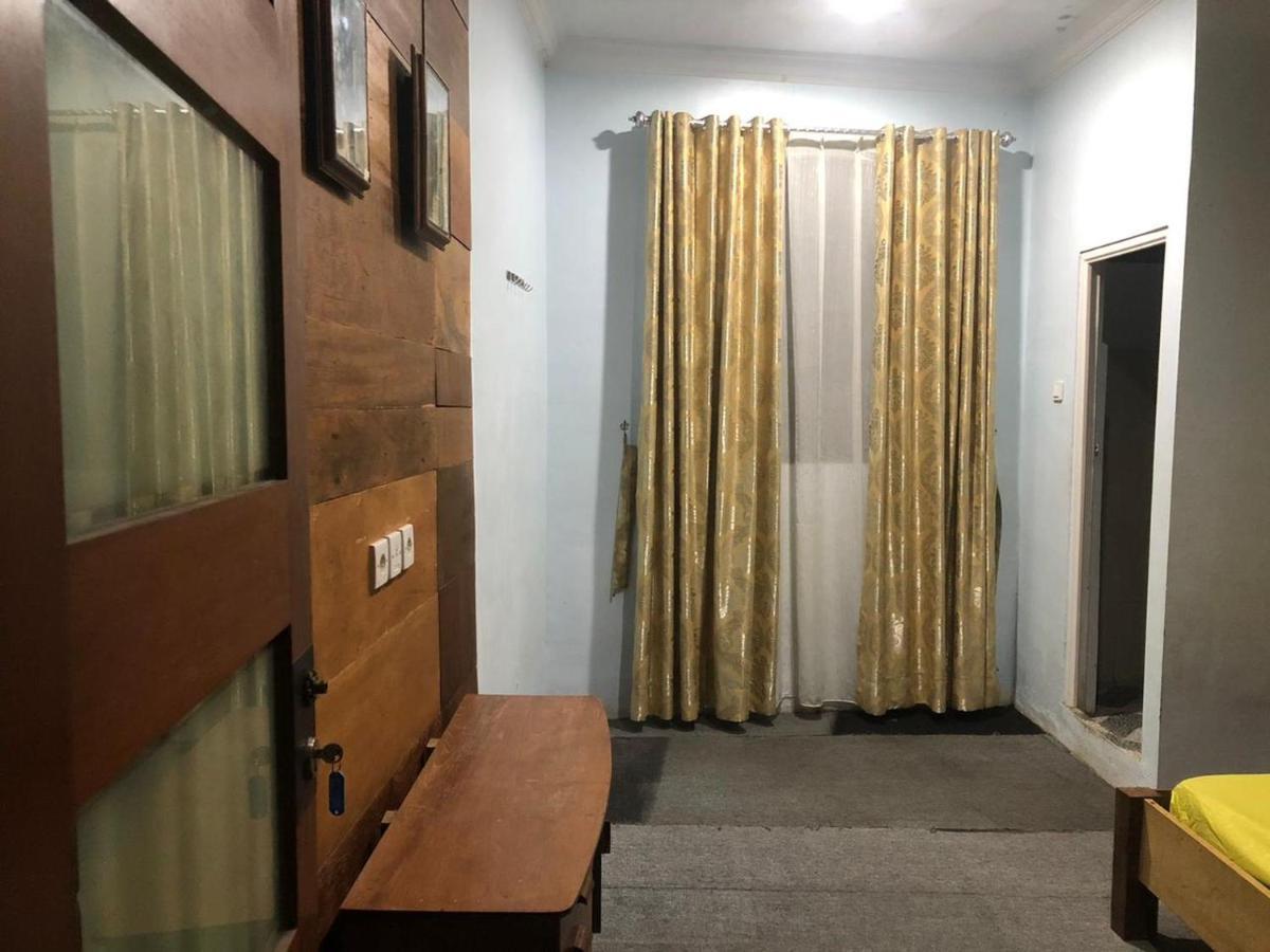 Friendjoss Homestay Laugumba RedPartner Berastagi Exterior foto